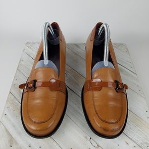 Tods Womens Loafer in Tan Color Sz 9.5